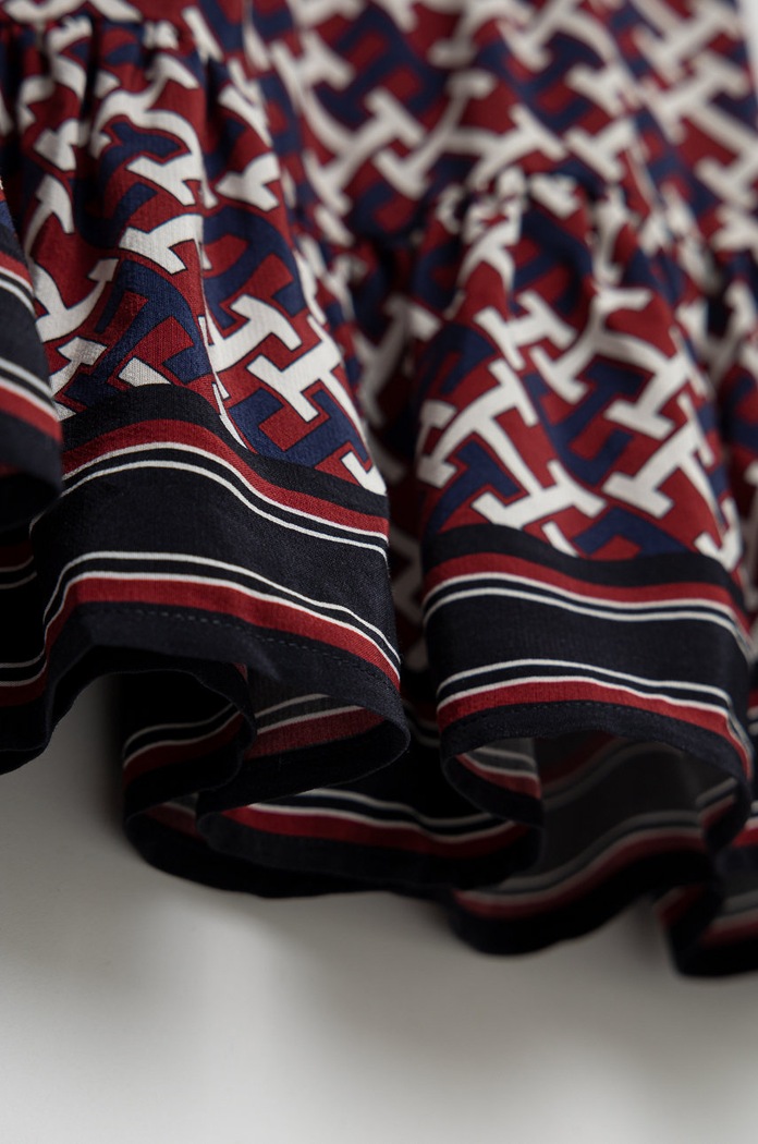 Lány Tommy Hilfiger gyerek szoknya KG0KG06913.9BYY lila