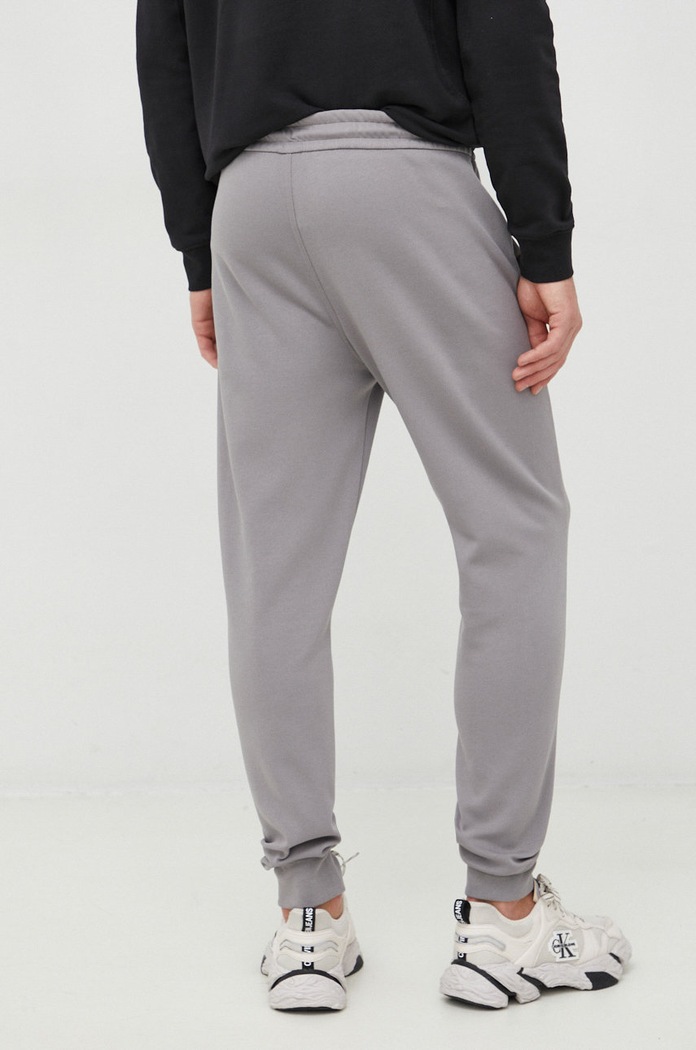 Oblečení Tepláky Calvin Klein K10K109940.9BYY šedá