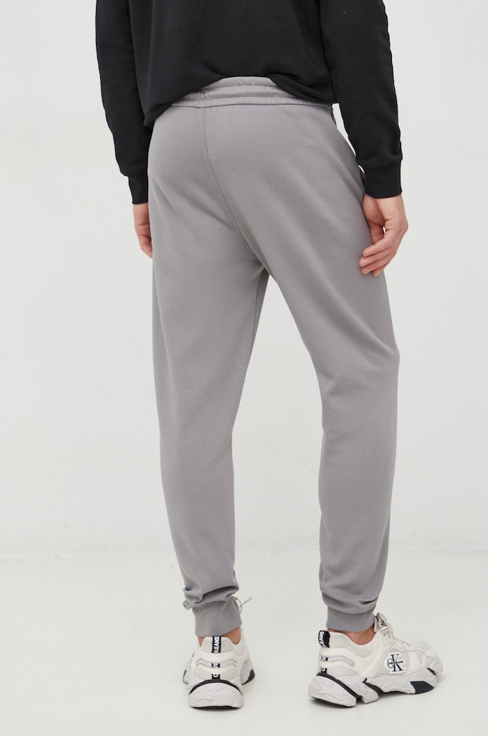 Oblečení Tepláky Calvin Klein K10K109940.9BYY šedá