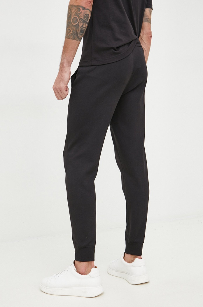 Oblečenie Tepláky Calvin Klein K10K109940.9BYY čierna