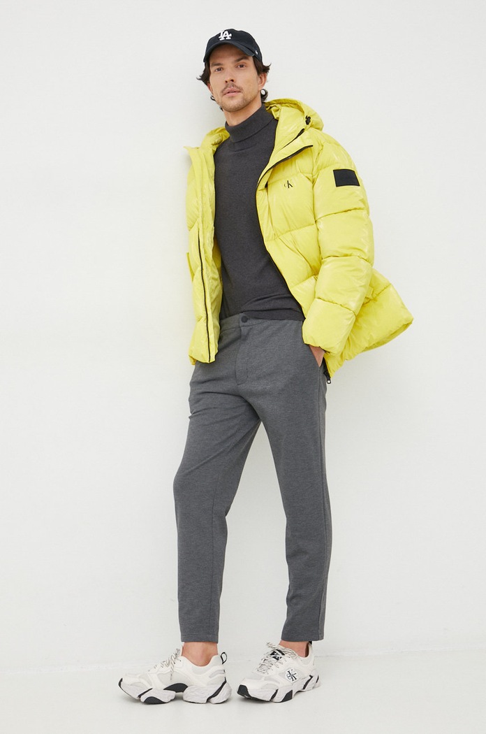 Calvin Klein spodnie K10K109913.9BYY szary AW22