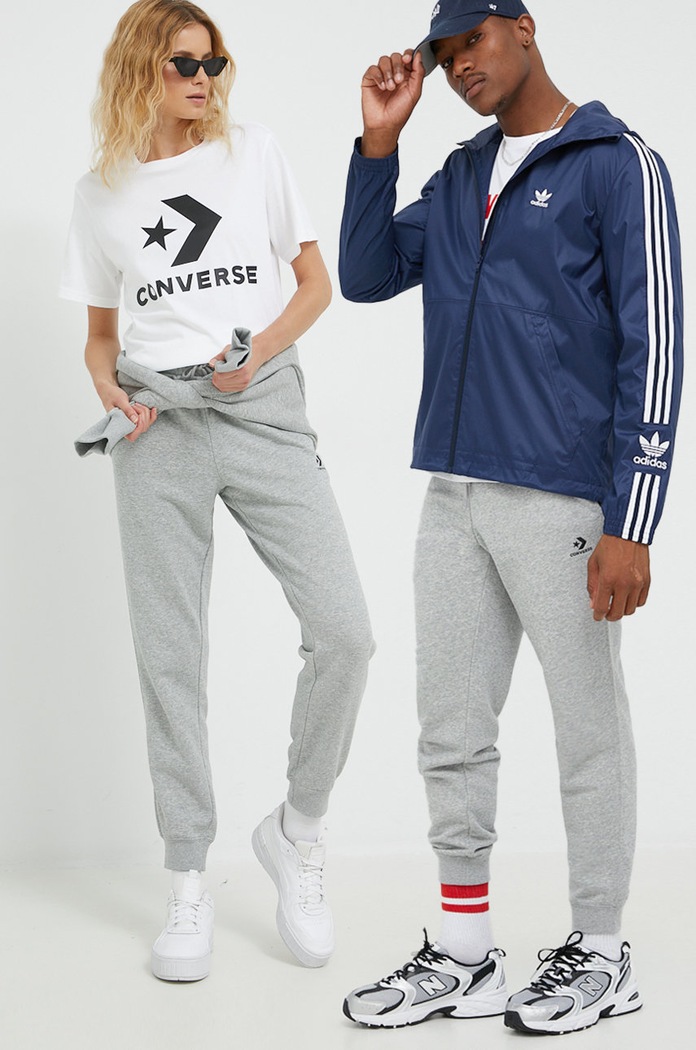 Converse melegítőnadrág aplikációval szürke 10023873.A02
