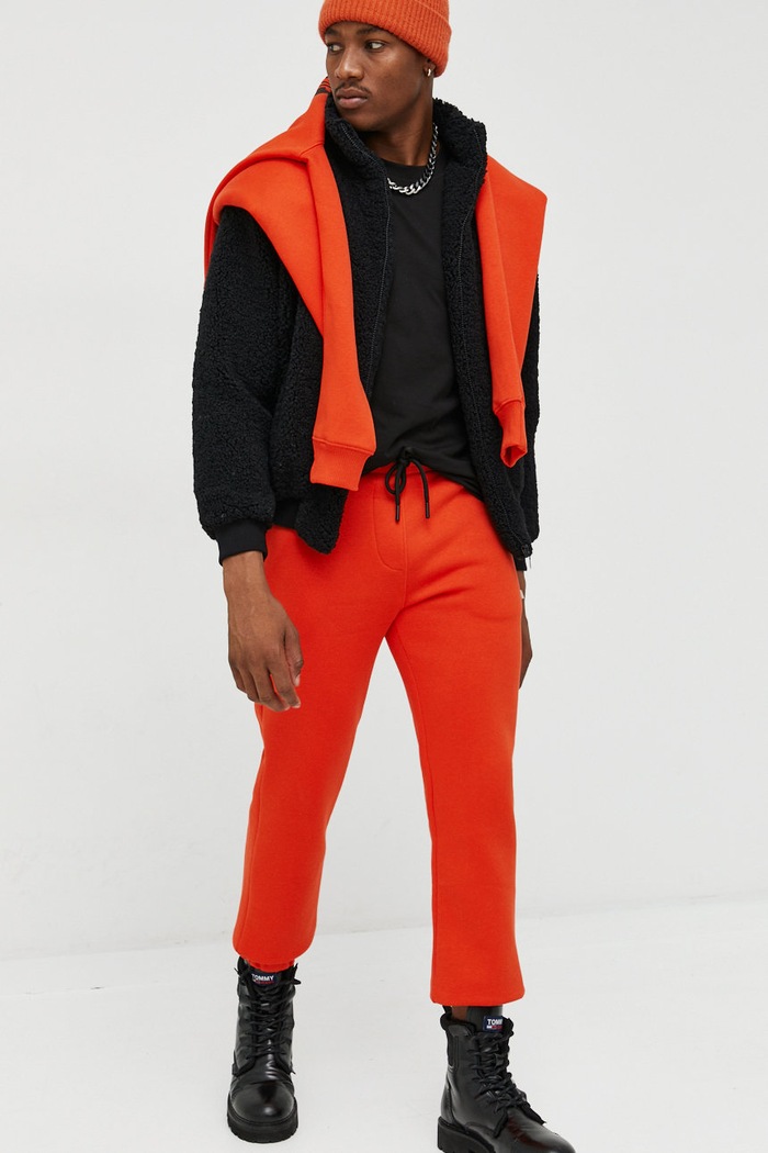 Tepláky Kangol KAF22USPA105 oranžová AW22