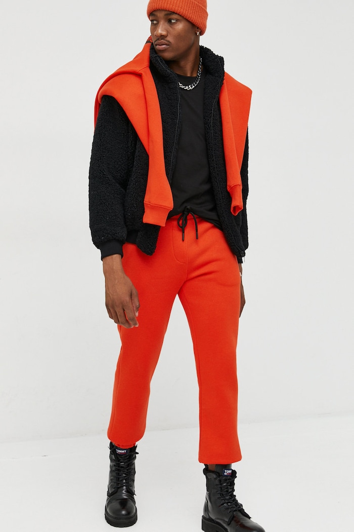 Tepláky Kangol KAF22USPA105 oranžová AW22
