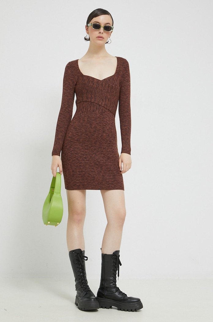 Šaty Abercrombie & Fitch KI159.2490.428 hnědá AW22