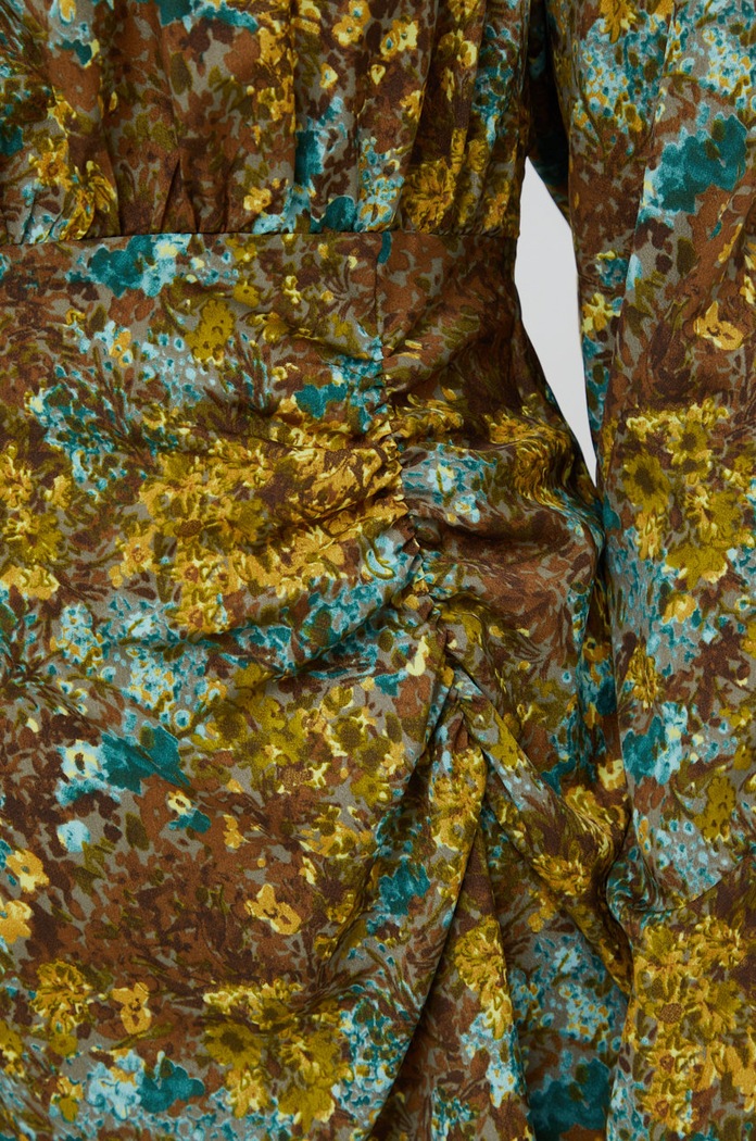 Šaty Sisley 4T64LV01V.63E