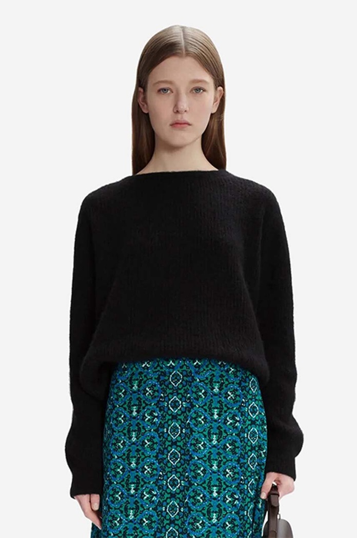 A.P.C. wool jumper Christy medium thickness black WOAOH.F23147