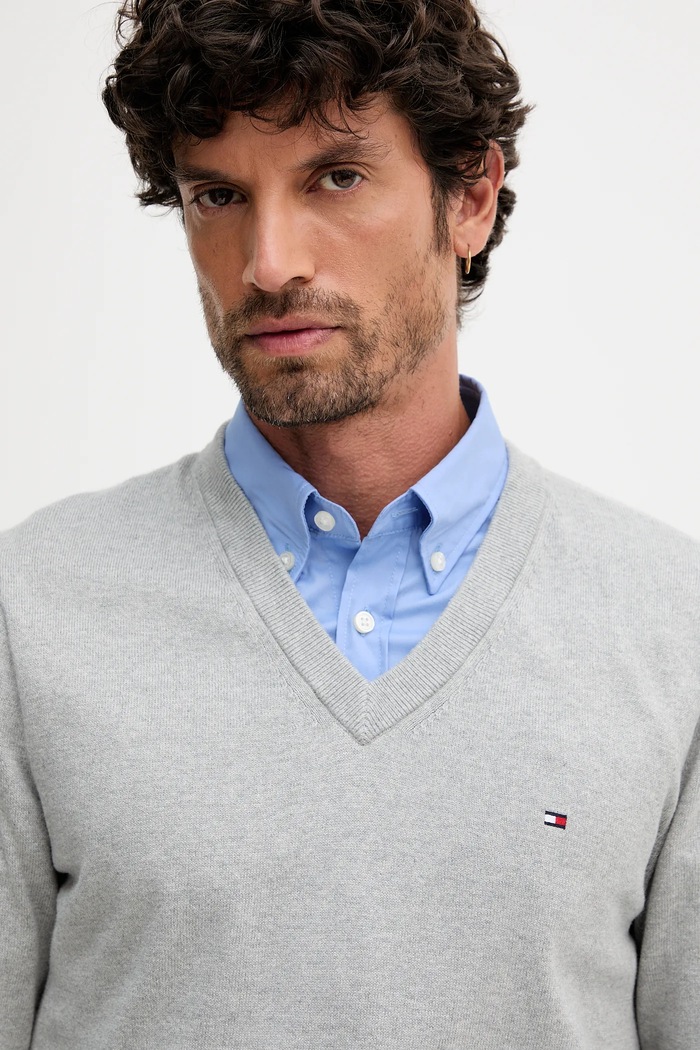 Svetr s příměsí kašmíru Tommy Hilfiger šedá MW0MW28047.9BYY