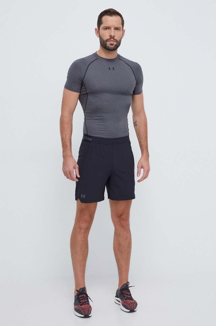 Under Armour športové šortky pánske Vanish Woven 1373718 čierna SS26