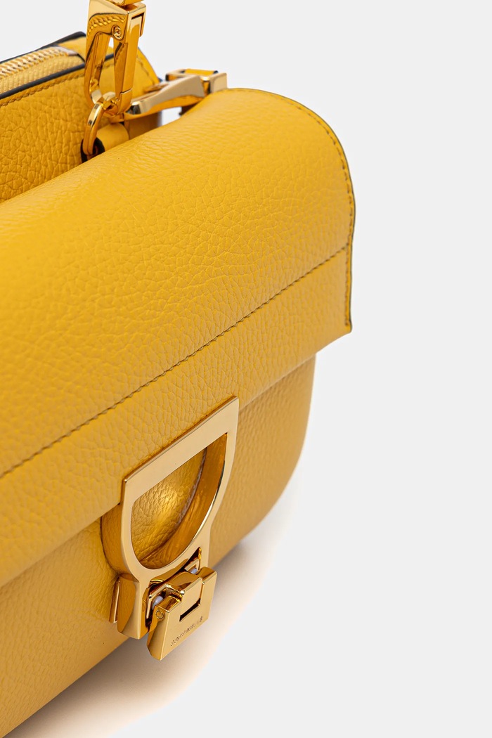 Geantă crossbody pentru femei din piele Coccinelle E1.MD5.55.B7.01 galben