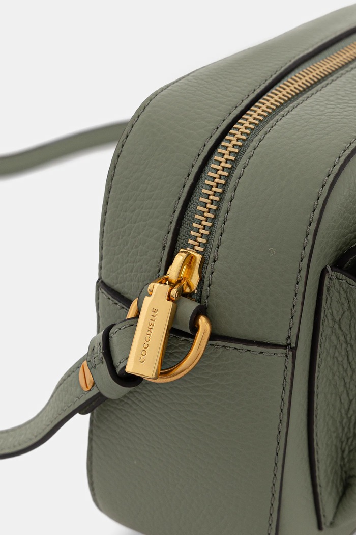 Coccinelle geantă crossbody pentru femei din piele verde E1.MF6.15.02.01