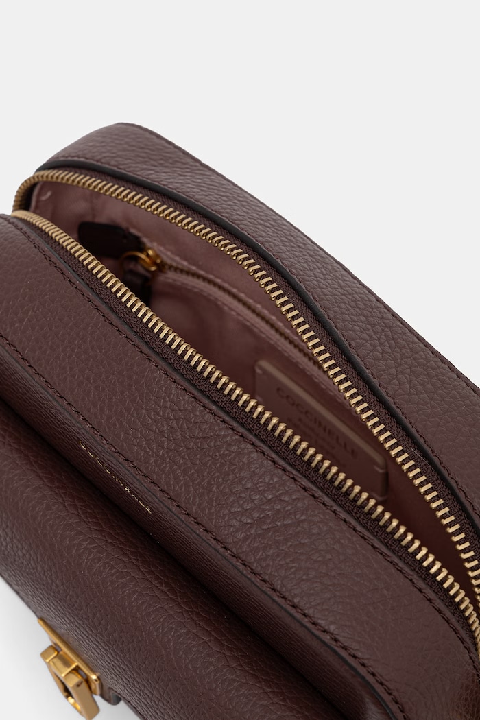 Coccinelle geantă crossbody pentru femei din piele E1.MF6.15.02.01 burgundia