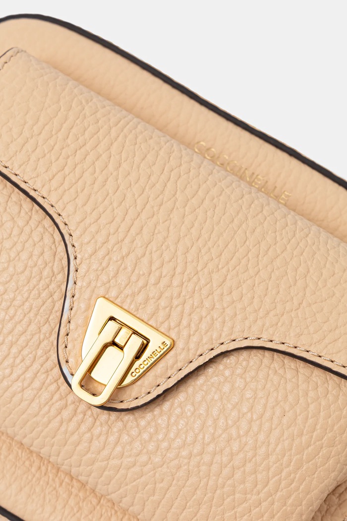 Coccinelle geantă crossbody pentru femei din piele bej E1.MF6.55.04.01