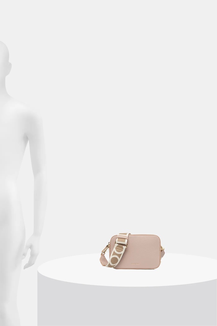 Crossbody kabelka dámská kožená Coccinelle růžová E5.MN5.55.I1.01