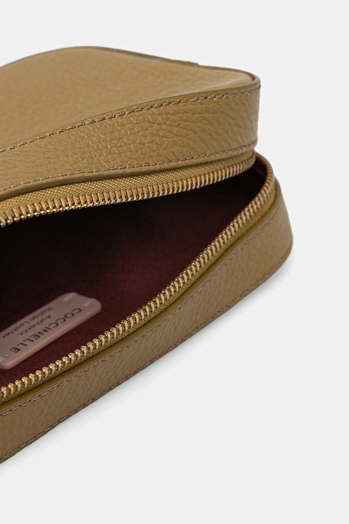 Kožená kabelka Coccinelle E5.MN5.55.I1.01 zlatá