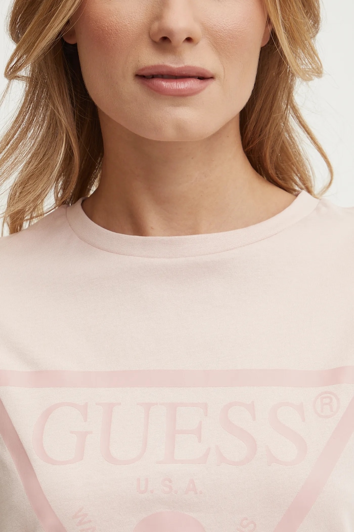 Памучна тениска Guess Guess розов V2YI07.K8HM0