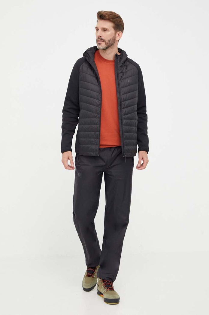 Bombažna kratka majica Jack Wolfskin Essential 1808382 rdeča AW25