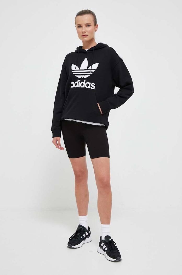 Bombažen pulover adidas Originals IK4058 črna AW23