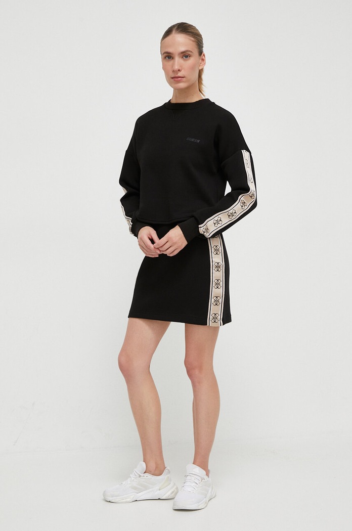 Mikina Guess CYMONE V3BQ16.KB3P2 čierna AW25