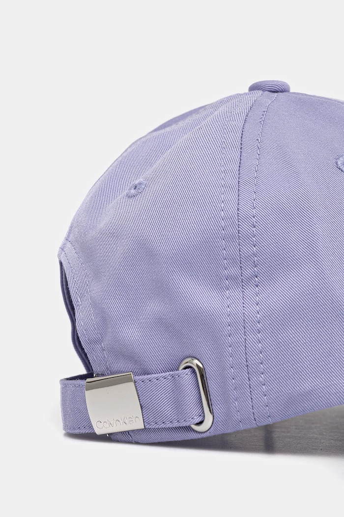 Akcesoria Calvin Klein czapka z daszkiem bawełniana K60K610525 fioletowy