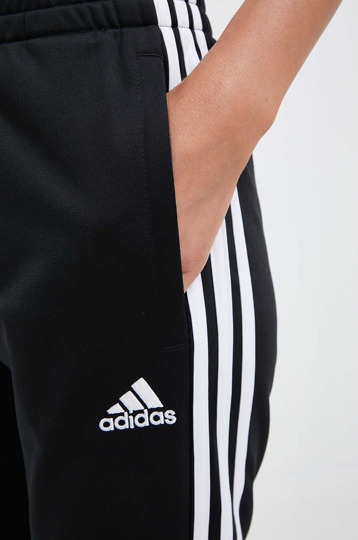 Αθλητική φόρμα adidas IJ8781