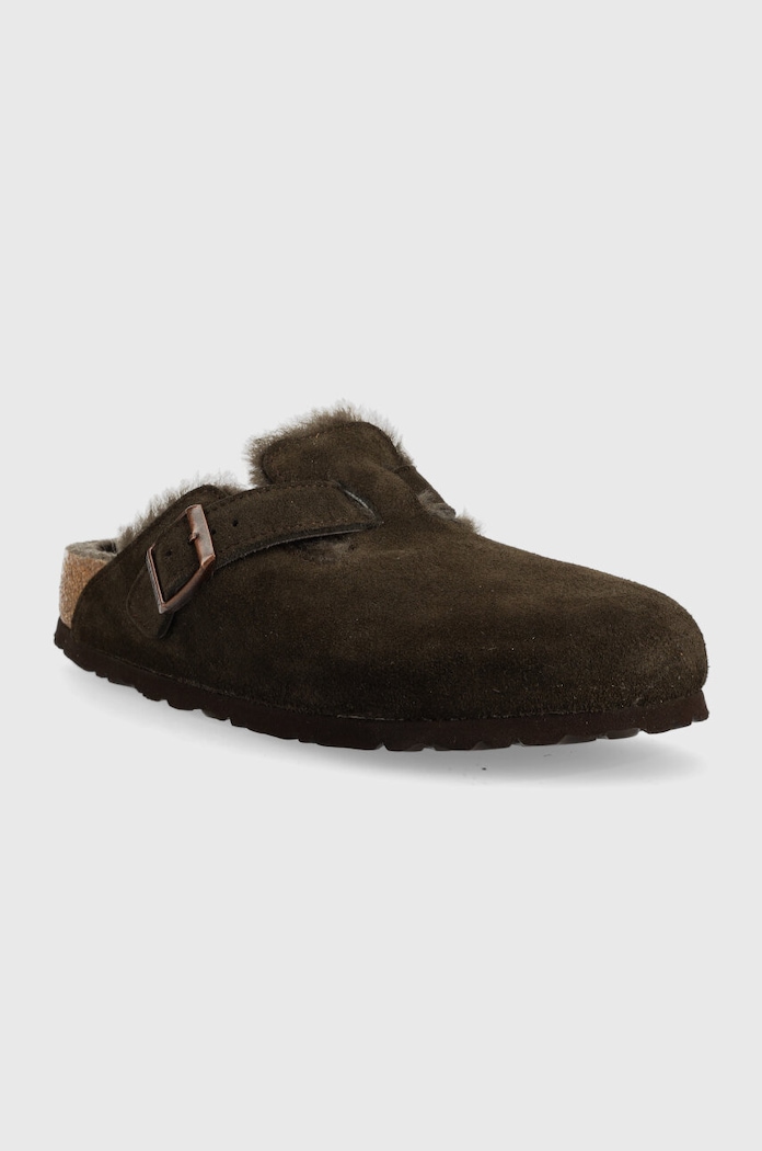 Birkenstock klapki zamszowe Boston FUR 1020529 brązowy AW24