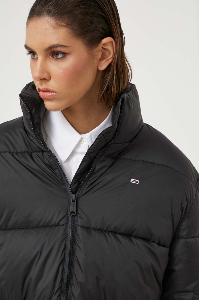 Bunda Tommy Jeans čierna DW0DW15963