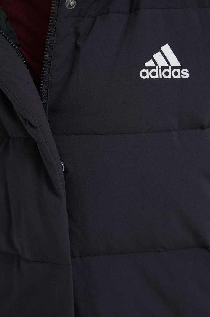 Páperová bunda adidas HG8747 čierna