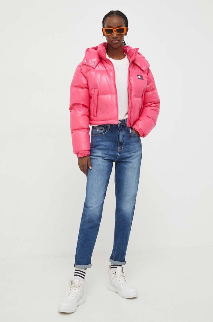 Péřová bunda Tommy Jeans DW0DW16572 růžová SS24