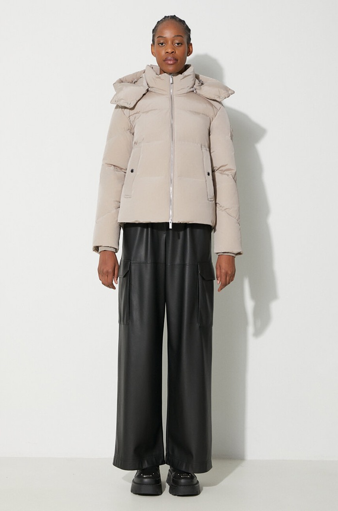 Пухова куртка Woolrich CFWWOU0883FRUT1148 бежевий AW23