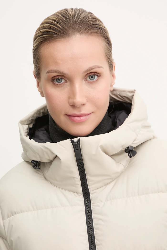 Pernata jakna Jack Wolfskin Frozen Palace 1204133 bež