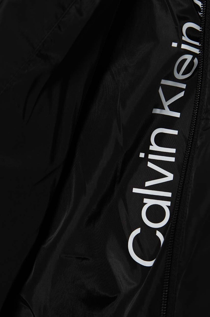 Παιδικό μπουφάν Calvin Klein Jeans IG0IG02056.9BYX μαύρο
