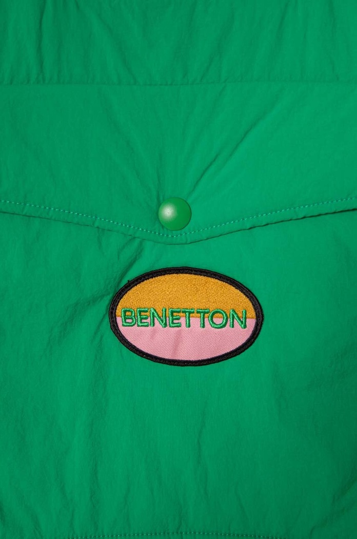 CHLAPEC Dětská bunda United Colors of Benetton 24OXCN02T.G.SEASONAL zelená