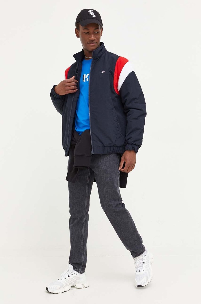 Bunda Tommy Jeans DM0DM16580 námořnická modř AW23