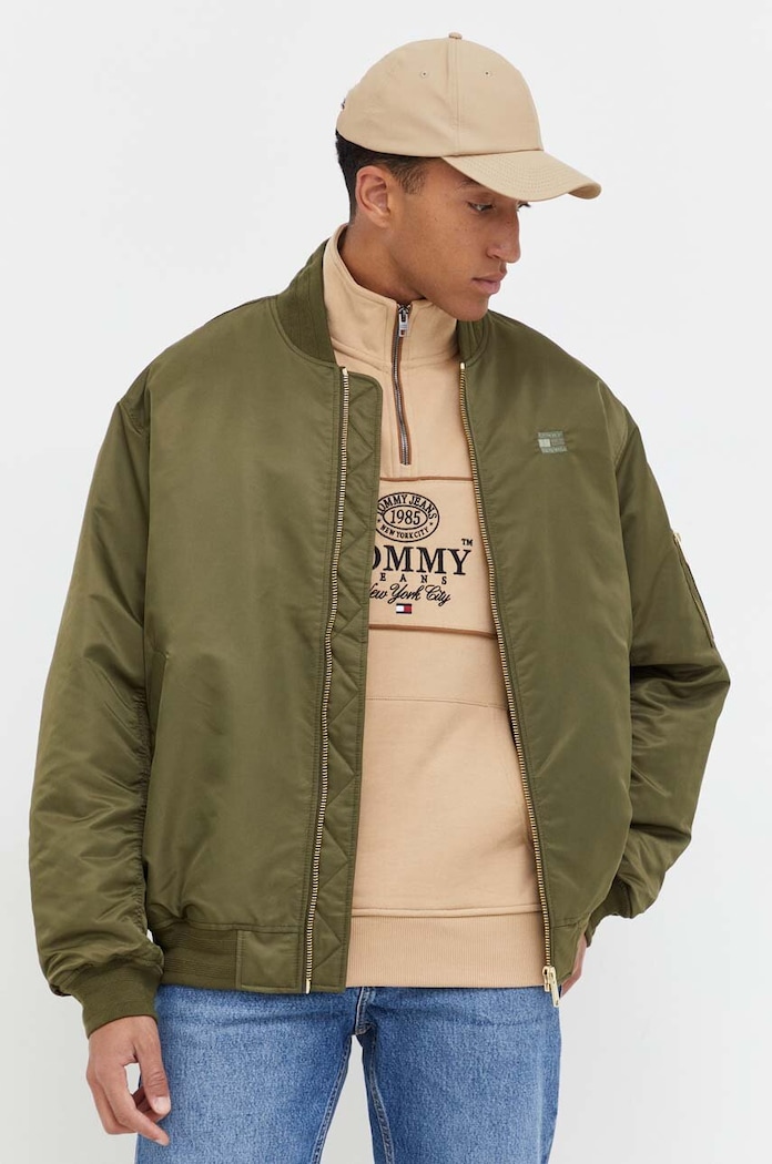 Bomber jakna Tommy Jeans zelena DM0DM17660