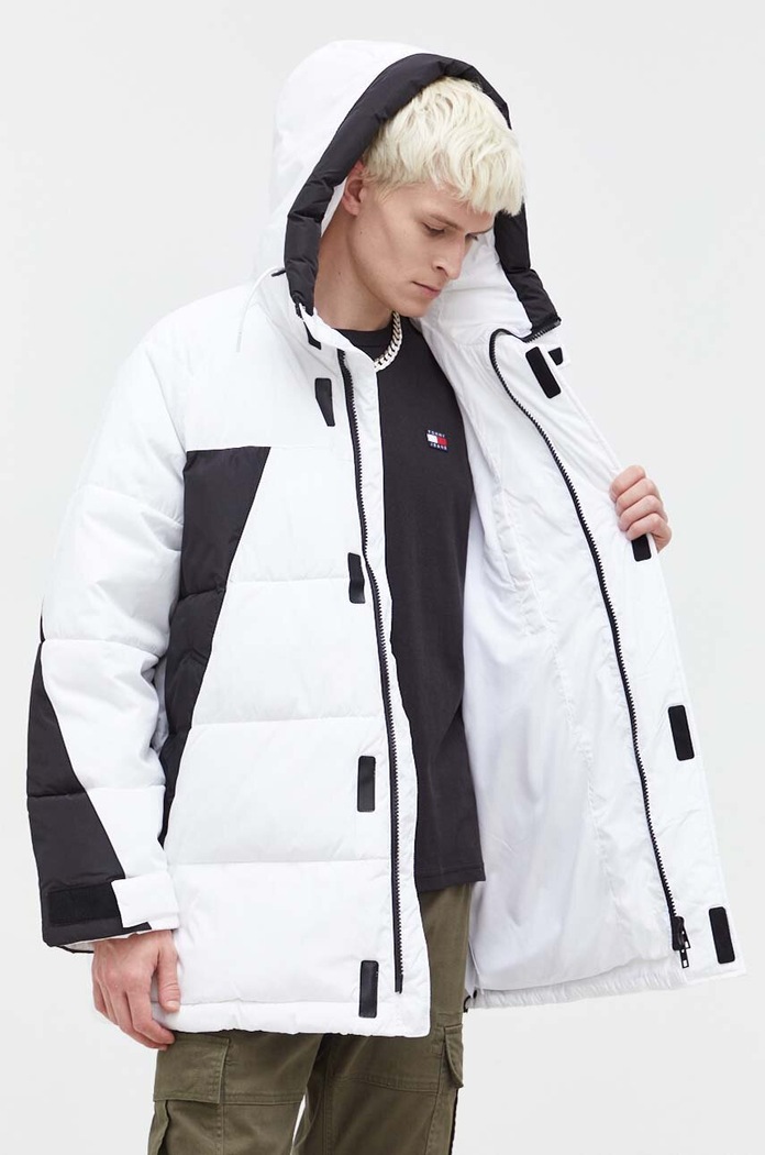 Tommy Jeans rövid kabát DM0DM17662