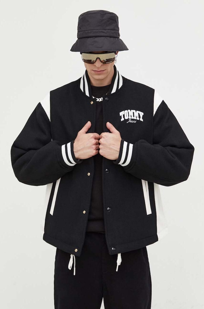 Bomber μπουφάν από μαλλί Tommy Jeans με μείγμα μαλλιού μαύρο DM0DM17223