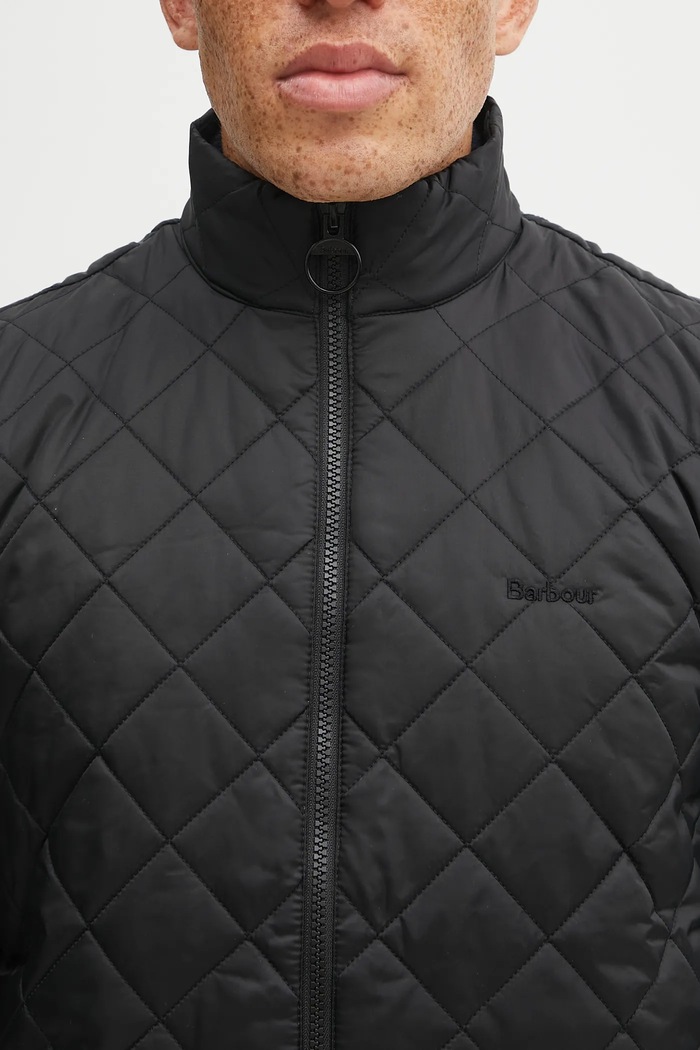 Безрукавка Barbour чорний MGI0221