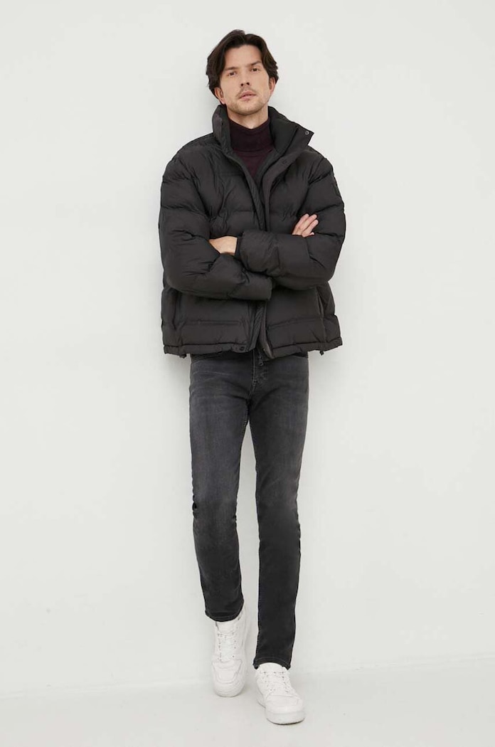 Bunda Calvin Klein K10K111892 čierna AW23
