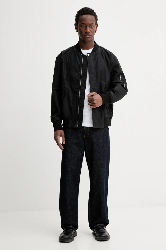 Bunda A.P.C. COERC.H02842 černá AW23