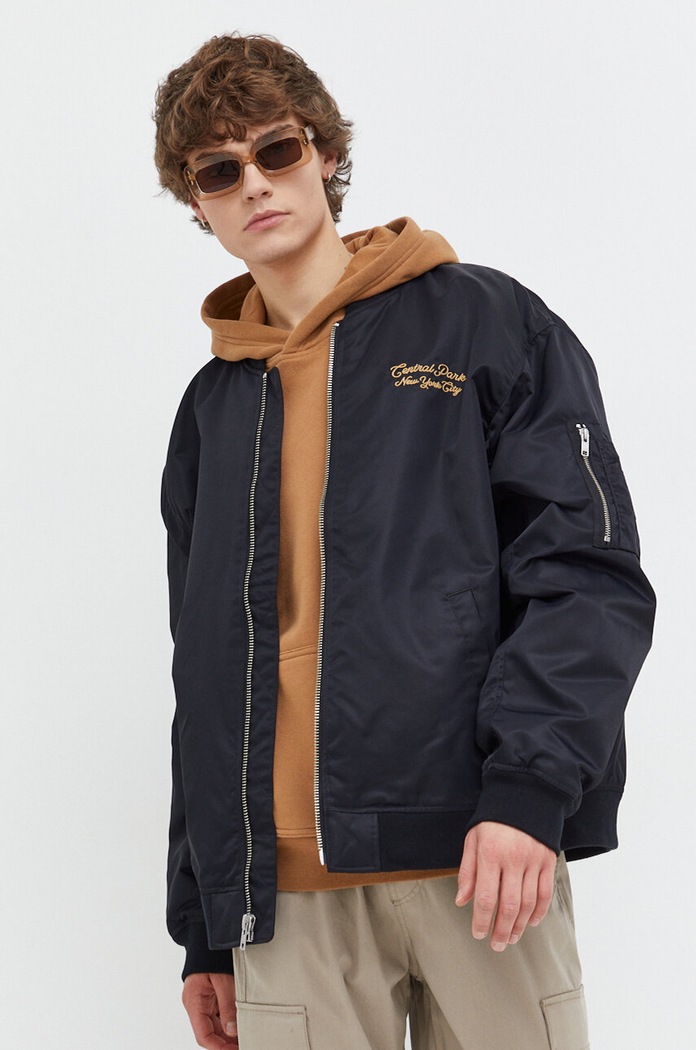Oblačila Bomber jakna Abercrombie & Fitch KI132.3179.908 črna