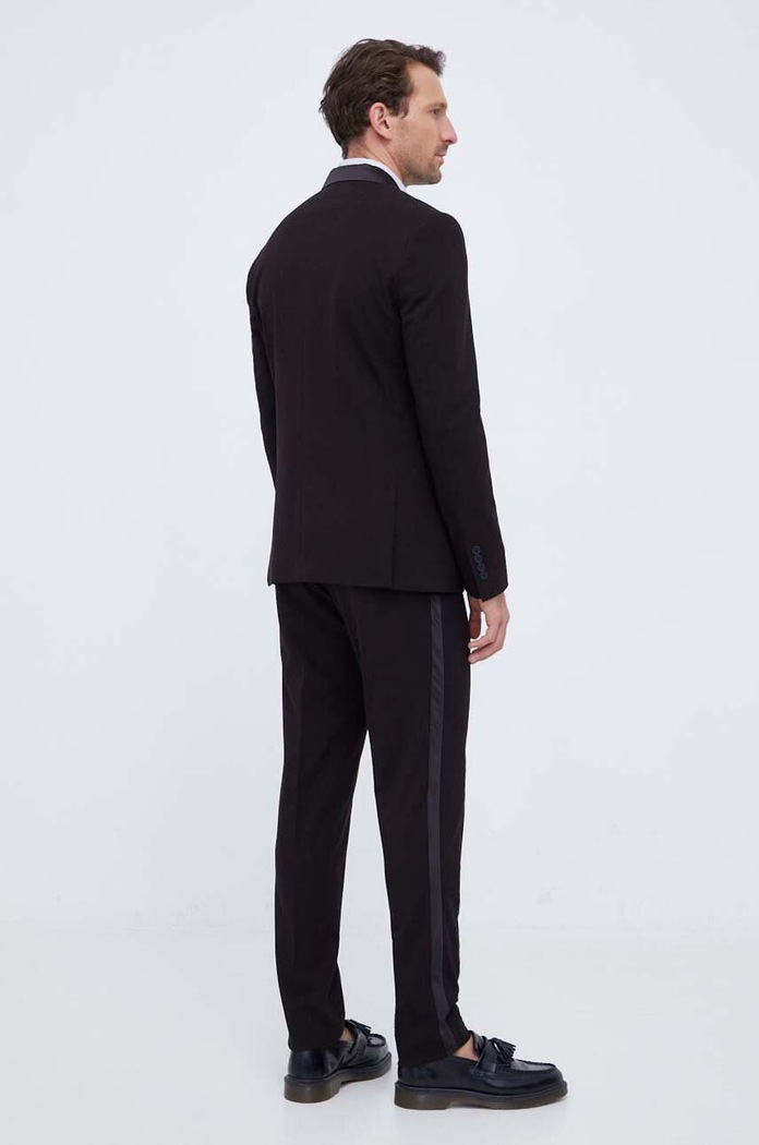 Oblek Lindbergh 30.605004.BLACK čierna AW25