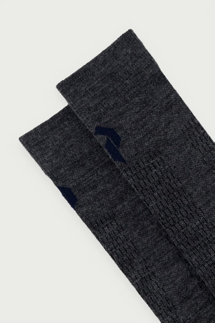 Peak Performance Skarpety narciarskie z dodatkiem wełny G79990 szary AW25