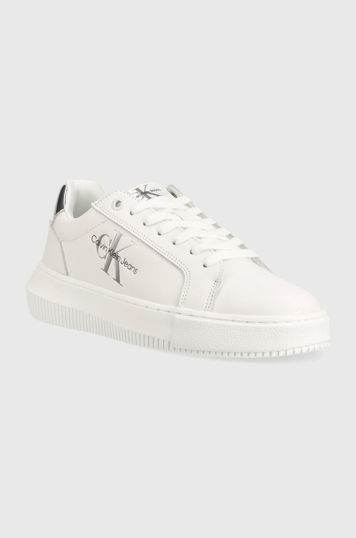 Usnjene superge Calvin Klein Jeans CHUNKY CUPSOLE MONO YW0YW01224 bela AW23