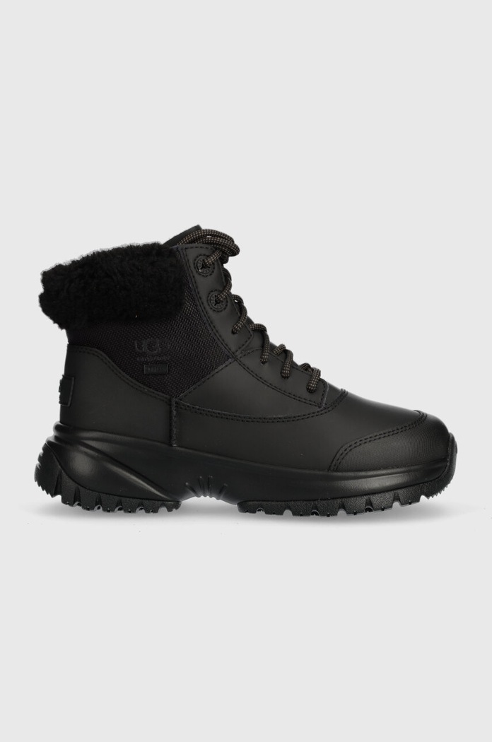 UGG buty Yose Fluff V2 tekstylny czarny 1130901.BLK