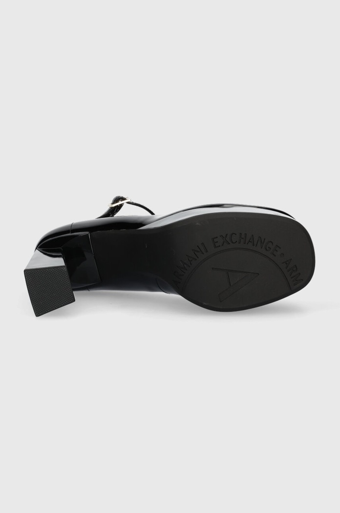 Armani Exchange körömcipő XDE011.XV752.00002 fekete