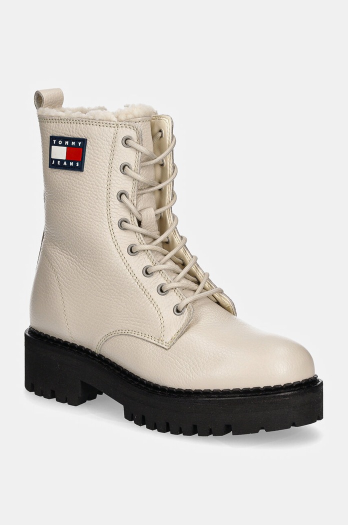 Δερμάτινα workers Tommy Jeans TJW URBAN BOOT TUMBLED LTR WL φλατ μπεζ EN0EN02317