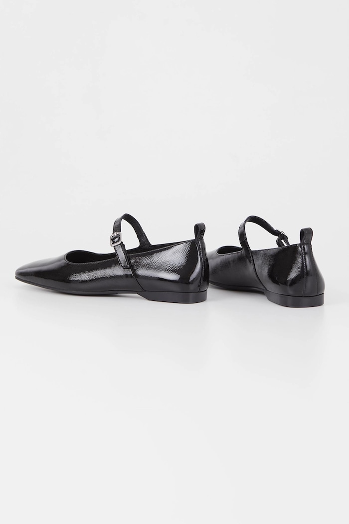 Obuwie Vagabond Shoemakers baleriny skórzane DELIA 5307.460.20 czarny