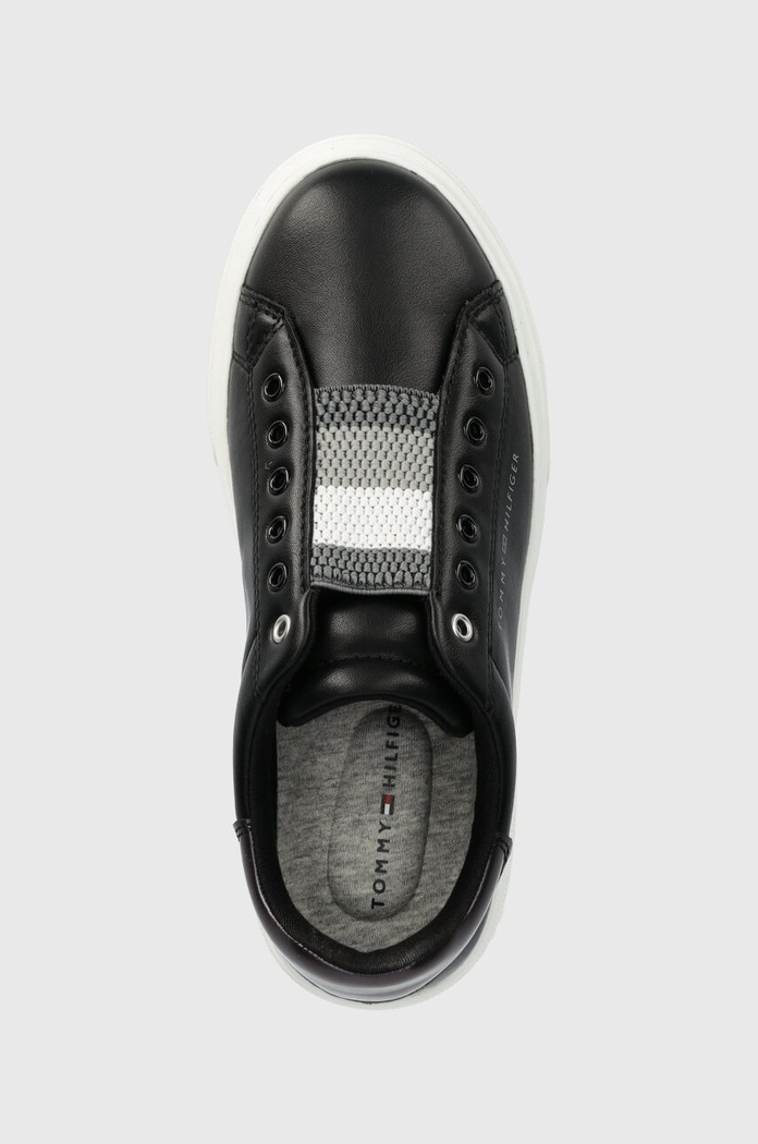 Tommy Hilfiger gyerek sportcipő fekete T3A9.32963.30.34