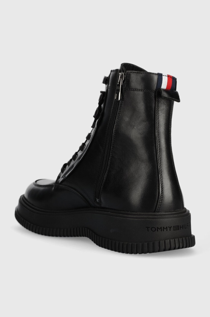 Obuwie Tommy Hilfiger buty skórzane TH EVERYDAY CLASS TERMO LTH BOOT FM0FM04658 czarny